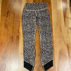 Lululemon leopard 3/4 length leggings with mesh detail. Size 4